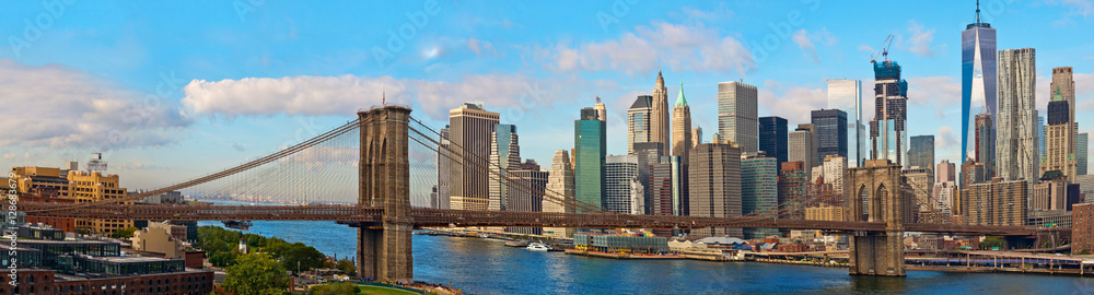 Naklejka premium Brooklyn Bridge i Cityscape of New York