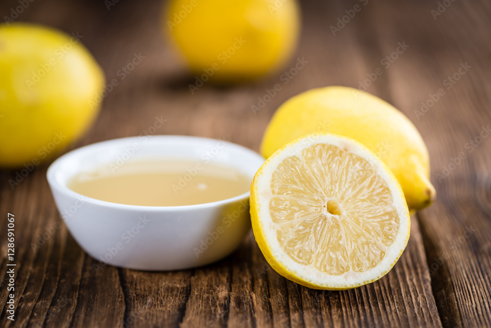 Fresh made Lemon Juice Fresh made Lemon Juice