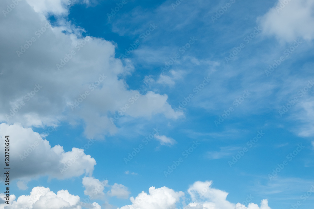 Obraz premium Soft Cloud in blue sky for background backdrop use