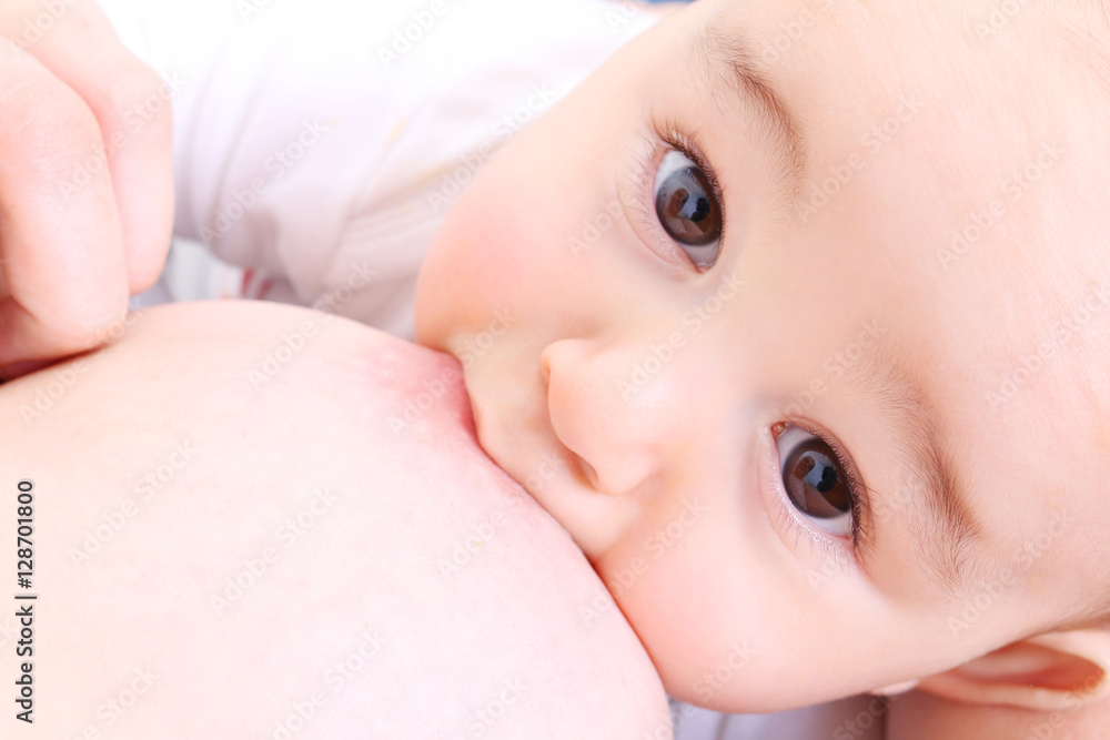 Breastfeeding from mother's point of view Breastfeeding from mother's point of view