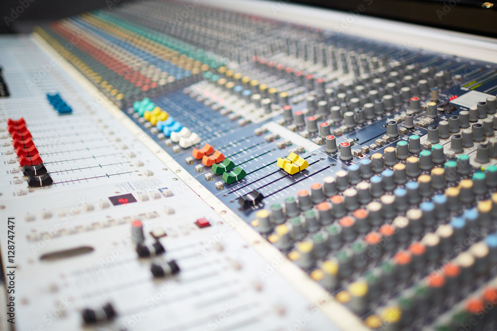 Professional soundboard Professional soundboard