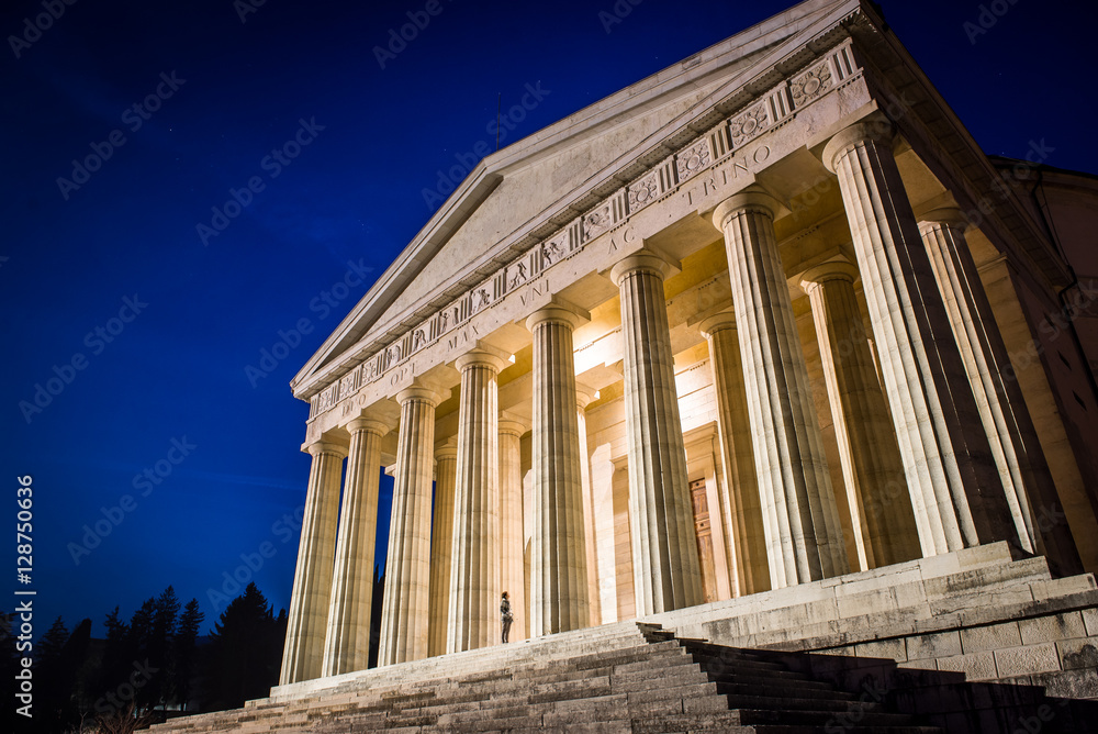 Obraz premium Christian temple by Antonio Canova. Roman and Greek religious architecture, building as pantheon and parthenon. Church situated in Possagno, Italy.