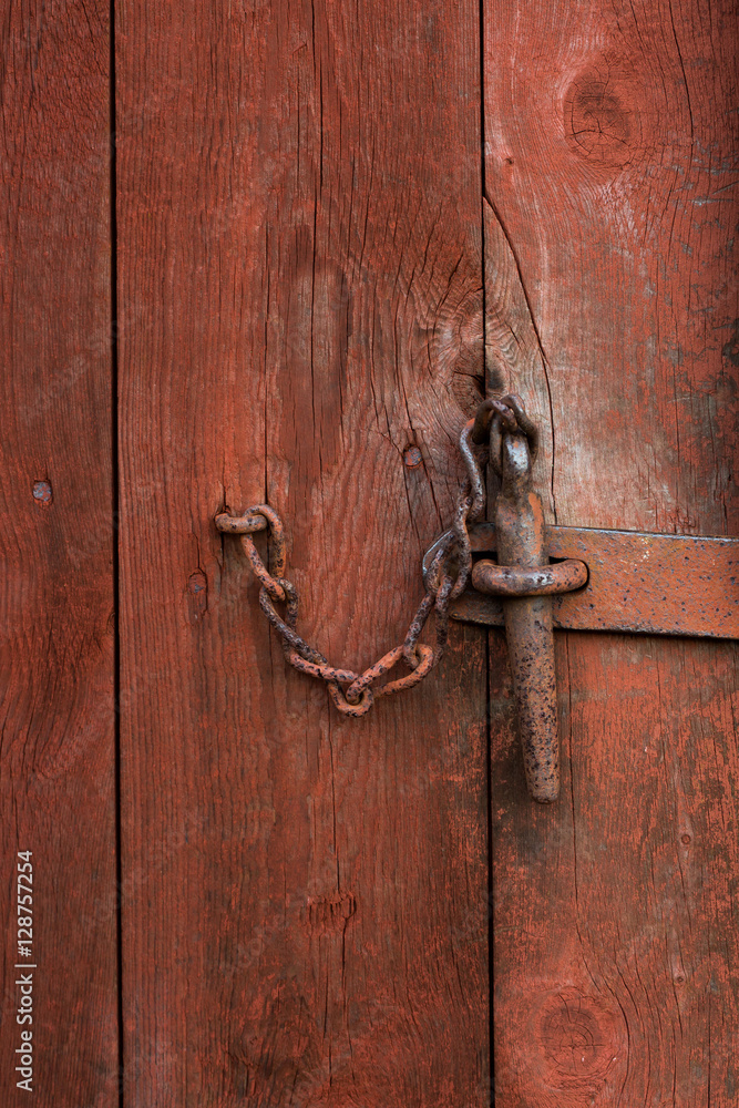 Lock the device on a barn door Lock the device on a barn door