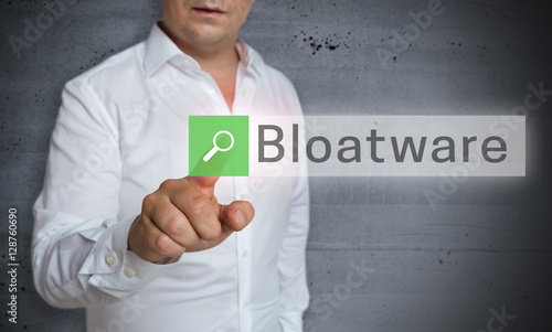 Bloatware browser wird von Mann bedient konzept photo