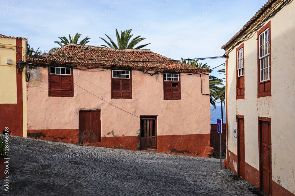 Dead-end street of a village on the coast of La Palma, Canary Is