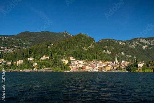 Fototapeta Naklejka Na Ścianę i Meble -  Landscape of Como lake. Italy.