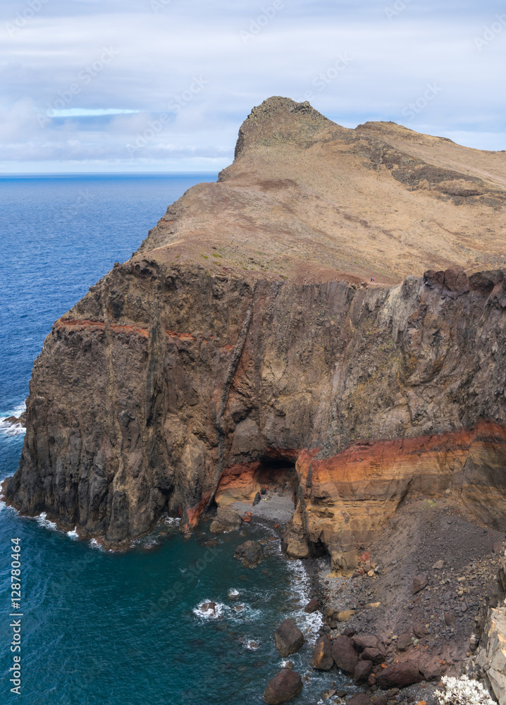 Naklejka premium Hiking trail, Panorama Ponta de Sao Lourenco, Madeira, Portugal, Europe