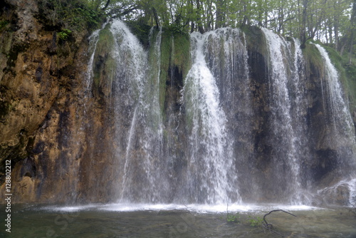 Wallpaper Mural CASCADAS DE PLITVICE Torontodigital.ca