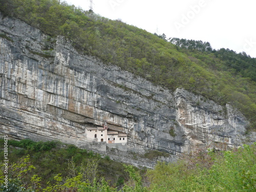 Saint Colombano hermitage / Eremo di S. Colombano