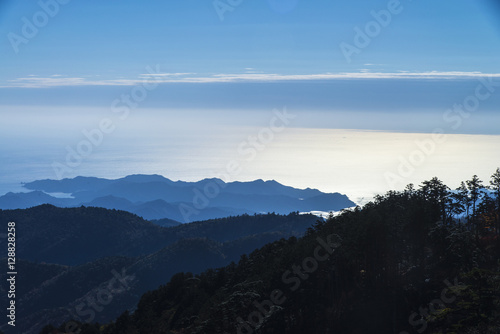 朝日と志摩半島眺望