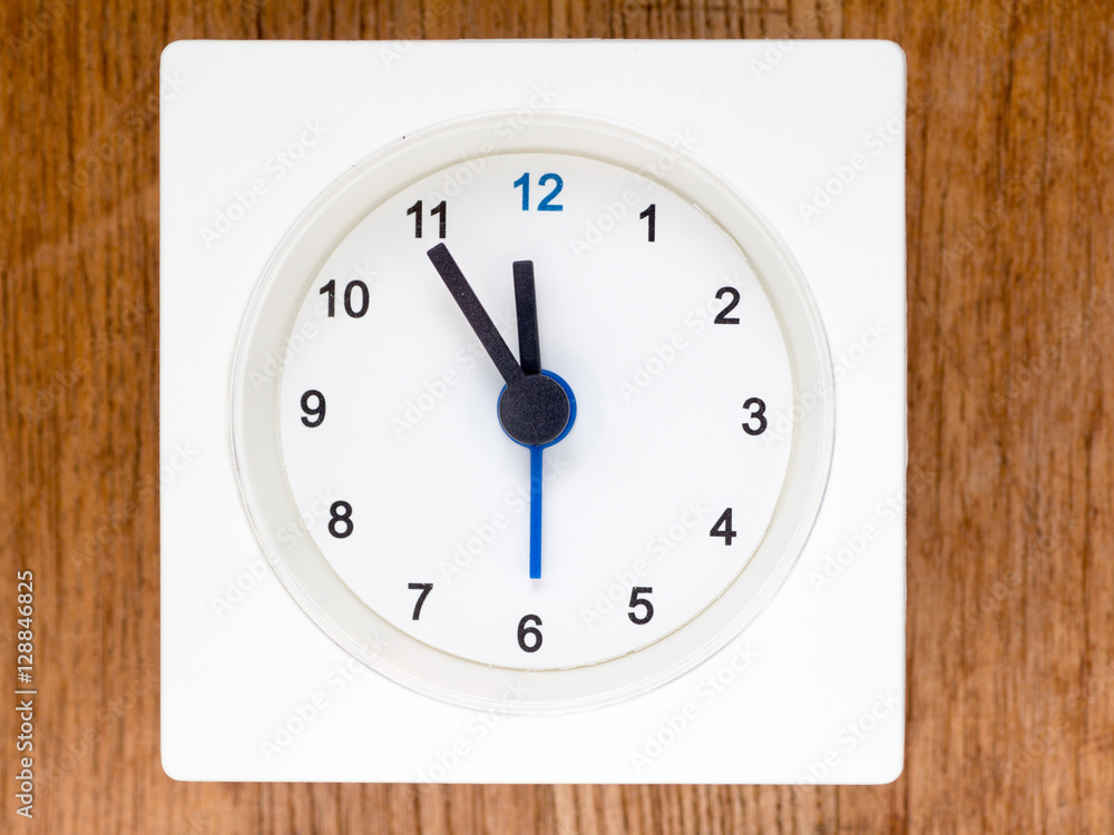 The second series of the sequence of time, 96/96 The second series of the sequence of time, 96/96