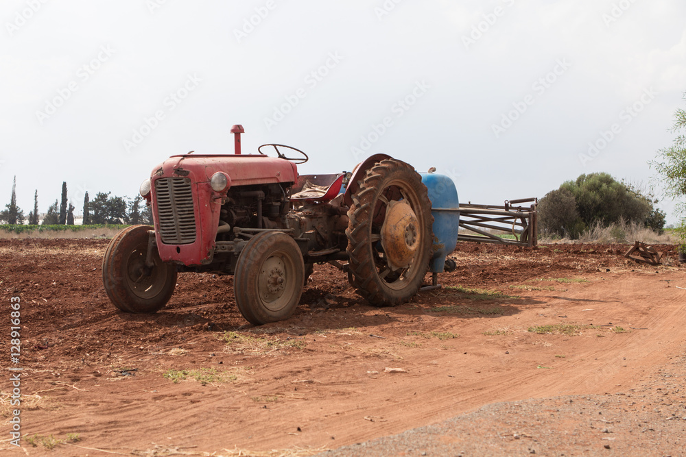 tractor tractor