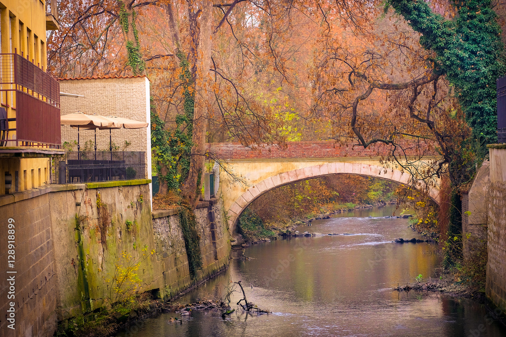 Obraz premium Prague, Czechia - November, 24, 2016: small bridge in Prague, Czechia.
