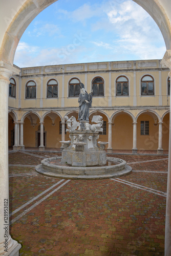 Abbazia di San Martino delle Scale 2
