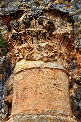 Überreste des Zeus-Tempels bei den Banias photo