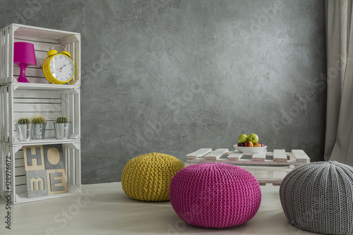 Canvastavla Color in concrete interior