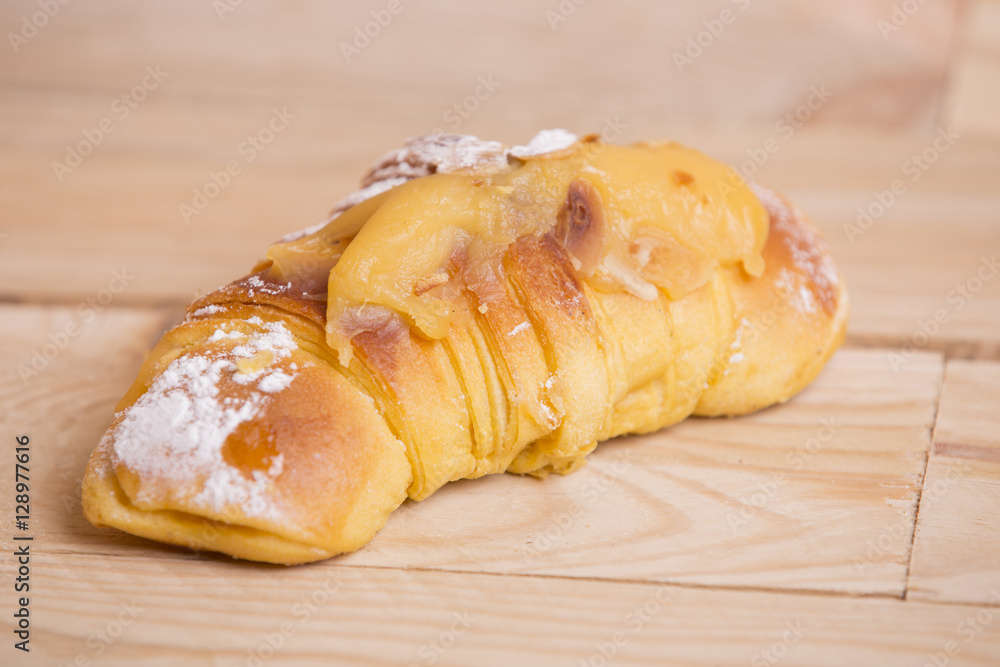 croissant croissant