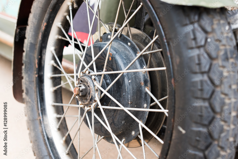 Fototapeta premium old motorcycle wheel