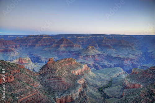 Morning views of the Grand Canyon from the South Rim
