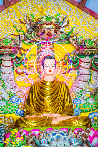 Obraz na płótnie Buddha altar decoration at Buddhist temple in Vietnam Dalat w salonie