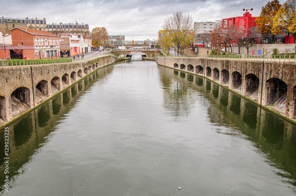 Obraz premium La Villette à Paris