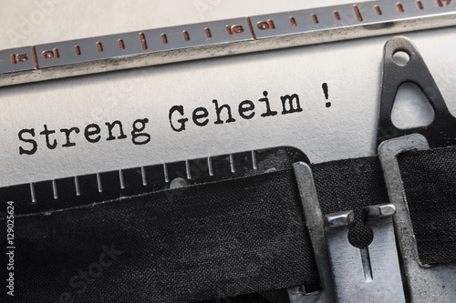 Bilde på lerret Schreibmschine_Streng Geheim!