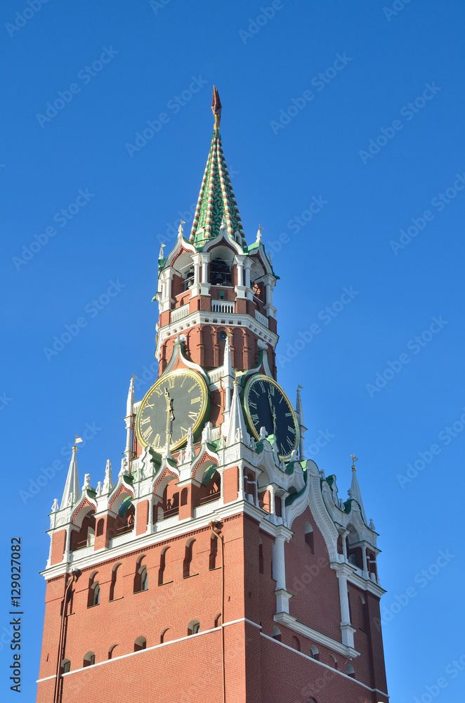 Спасская башня в Московском кремле
