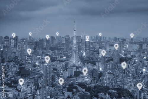 Canvas Print Map pin flat above Tokyo city scape and network connection conce