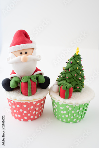 Christmas theme cup cake on white background 