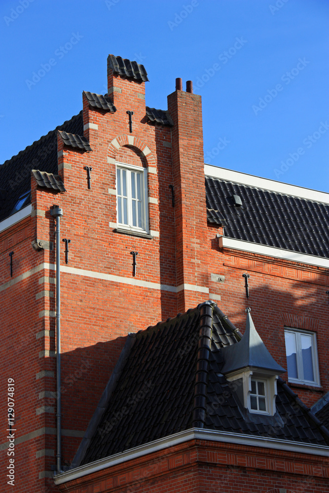 Maison à pignon en brique à Amsterdam, Pays-Bas