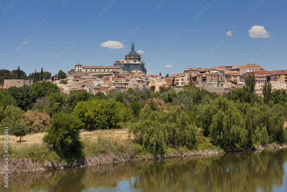 Houses down by the Tajo river on a sunny day 
