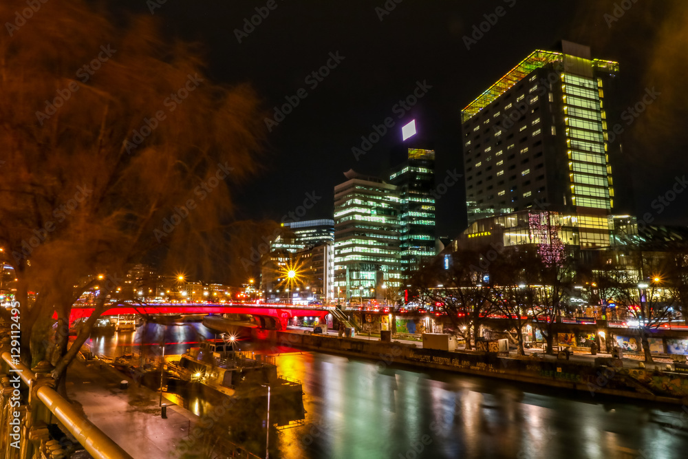 Fototapeta premium Schwedenplatz, Wien