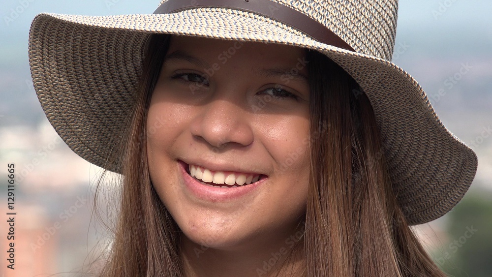 Pretty Teen Girl Smiling Pretty Teen Girl Smiling