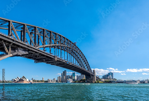 Fototapeta Naklejka Na Ścianę i Meble -  Sydney harbor bridge