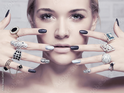 beauty face.woman's hands w...