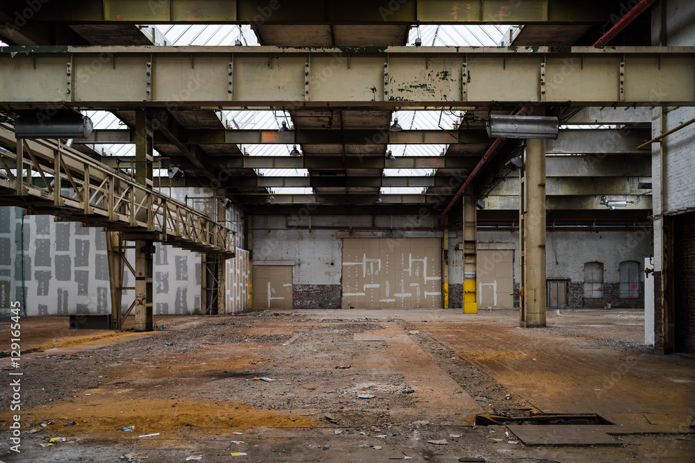 Run-down hall in Cologne's old industrial districts 