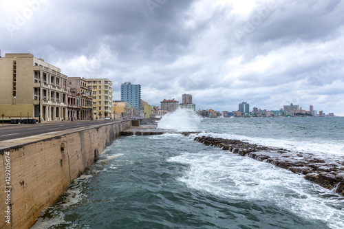 Malecón von Havanna bei Sturm
