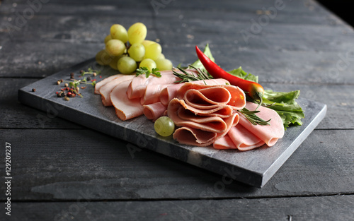 Foto cold meat plate