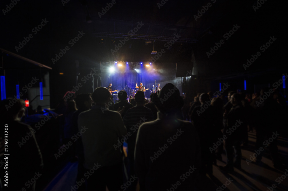 Naklejka premium Rock and roll live group