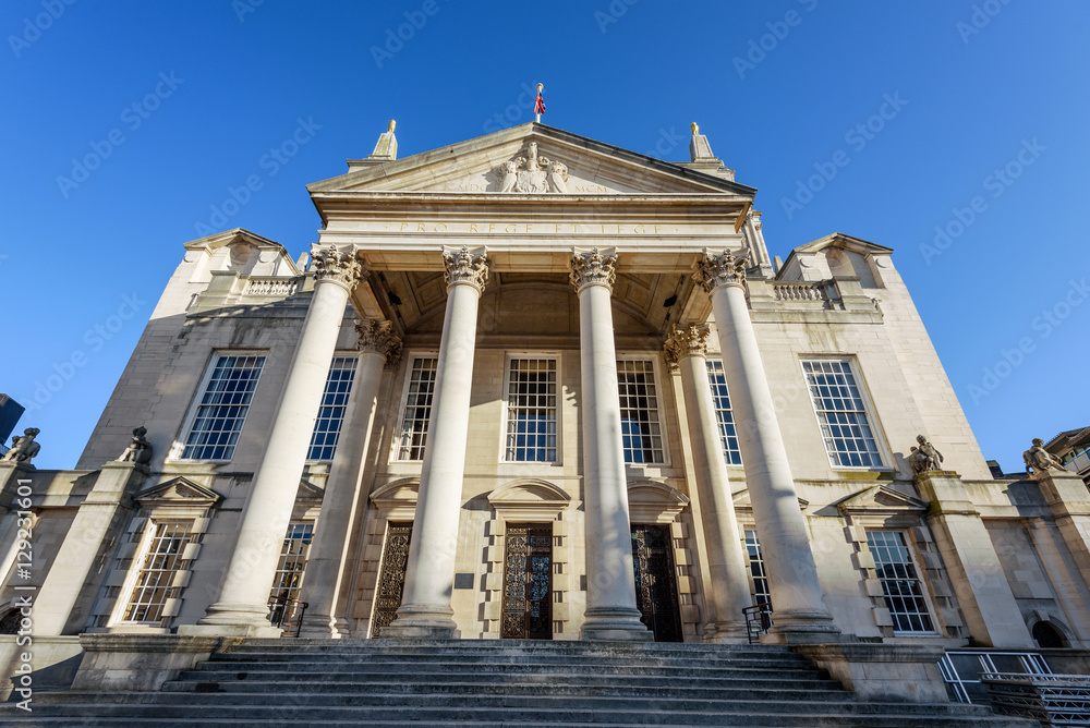 Leds Town Hall-Yorkshire England
