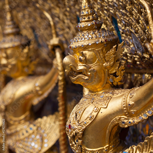 Garuda Wat Phra Kaew © merydolla