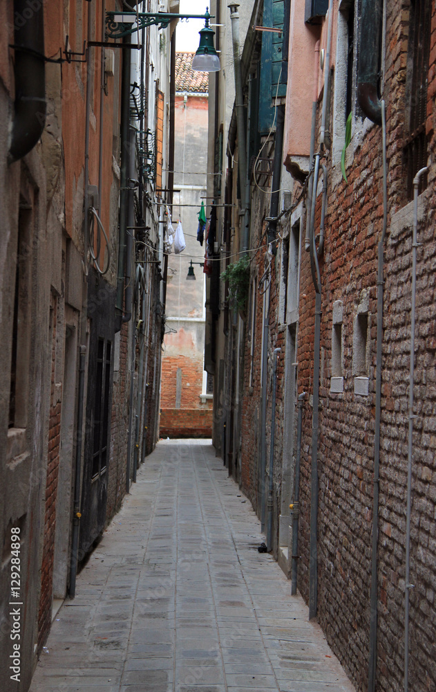 the narrow street in Venice