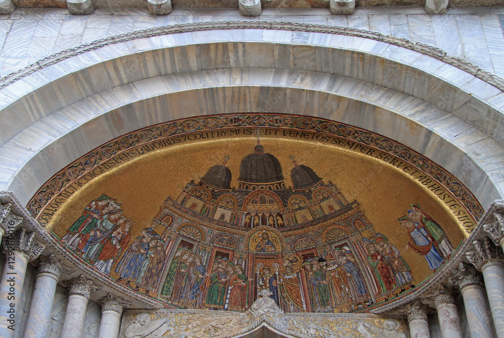 mosaic placed over the entrance of the St. Mark Basilica