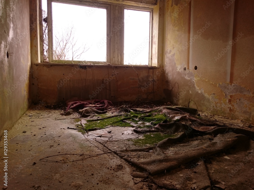 abandoned abandoned