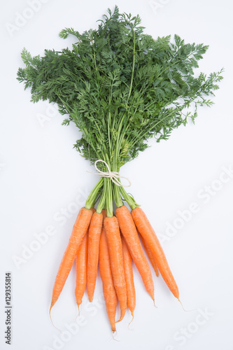 Bund Karotten fächerförmig angeordnet