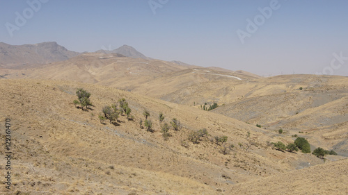 Landschaft zwischen Hamadan und Kermanshah, Iran, Asien photo