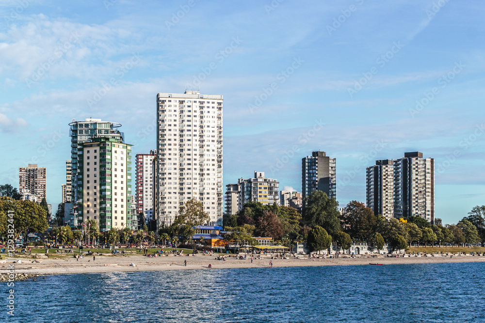 Fototapeta premium English Bay Beach in Vancouver, Canada