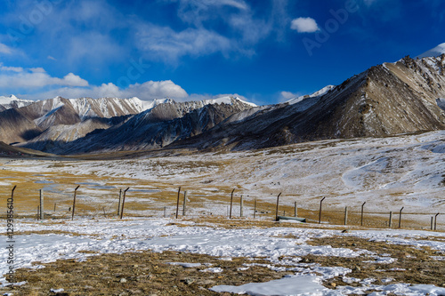 Khunjerab Pass photo