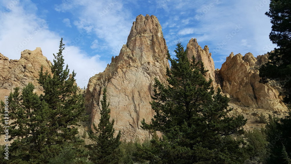 The dramatic rock formations of Smith Rock
