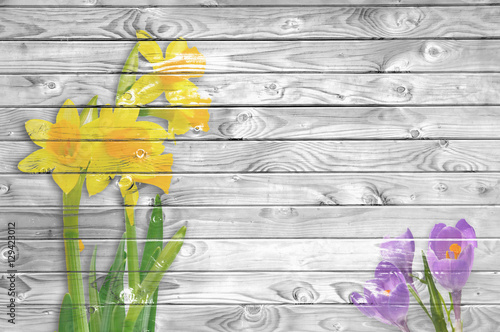 décor sur bois de fleurs printanière
